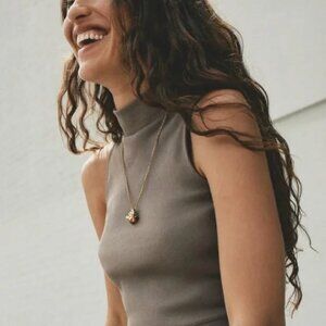 Everlane The Ribbed Mockneck Tank in Clay